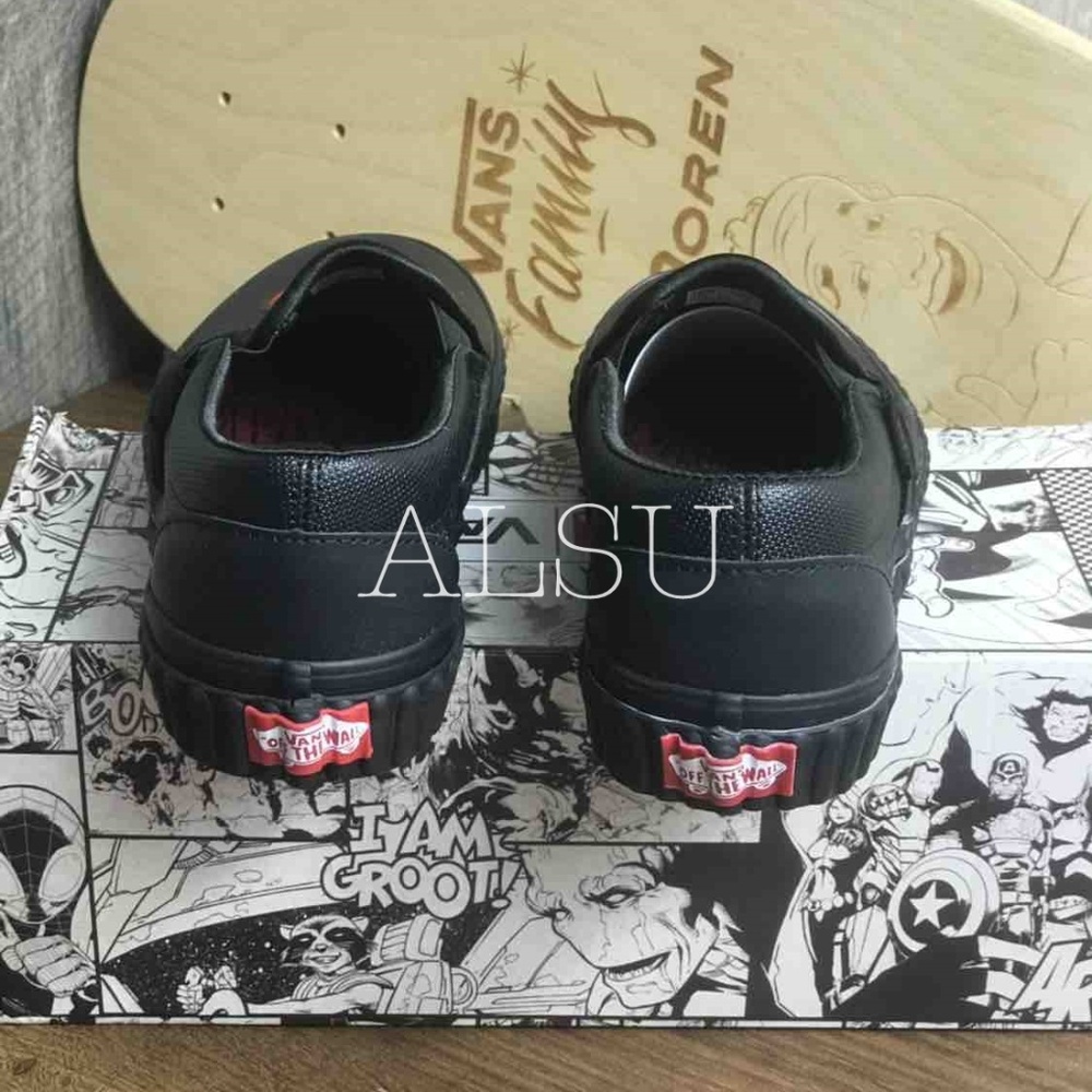 NWT VANS&Marvel Classic Slip On Black Widow W - Picture 5 of 8
